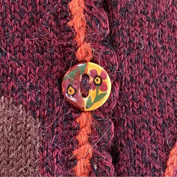 NWOT Tabask Maroon/ Multicolored Floral Alpaca Sweater Size Small - Picture 10 of 16